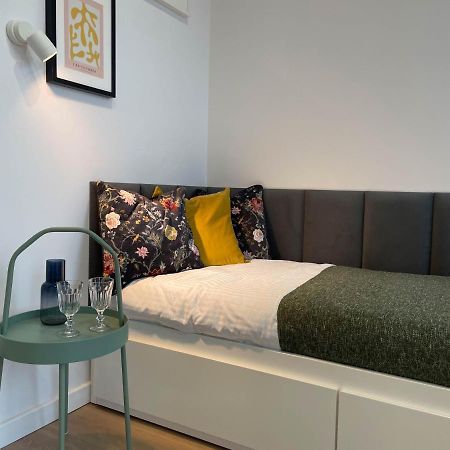 وارسو Oui Oui Apartment المظهر الخارجي الصورة